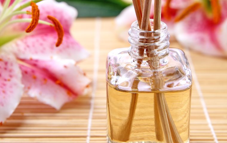 how-to-use-essential-oils-without-diffuser-all-natural-ideas